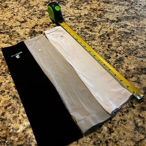 18 elbow sleeves. 10black,4gray, and 4white. Lightly used and washed. 16” by 3”